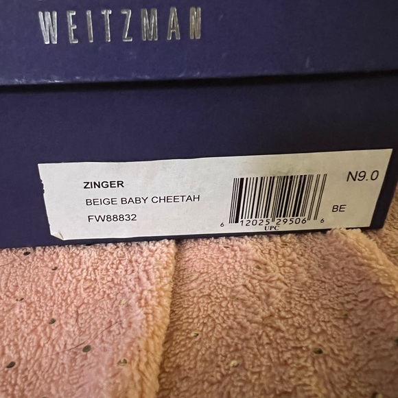 Stuart Weitzman pumps - Picture 8 of 8